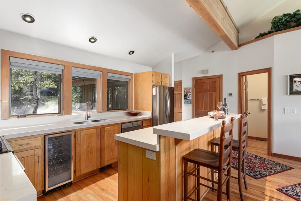 Condo, 2 Bedrooms | Private kitchen | Coffee/tea maker, fridge, oven, toaster