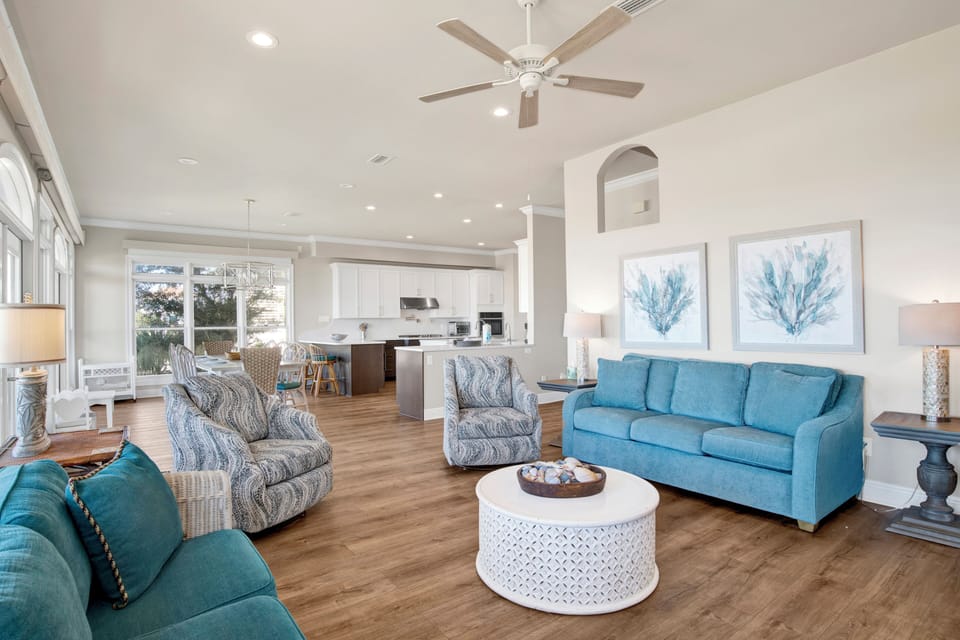 Offering 5 bedrooms, 5.5 bathrooms and can accommodate up to 12 guests