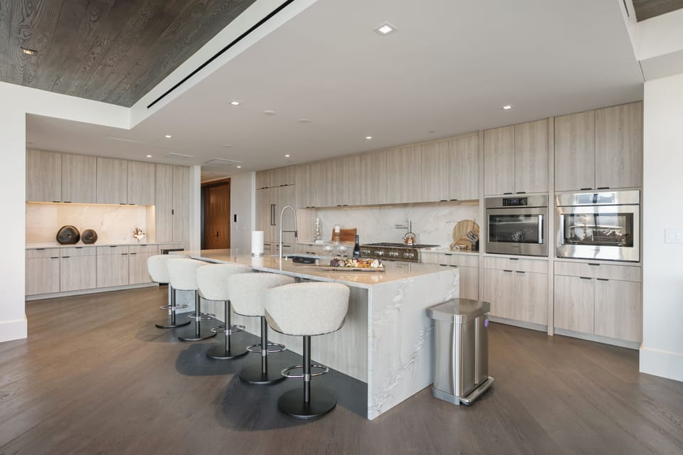 Condo, 4 Bedrooms | Private kitchen | Coffee/tea maker, fridge, oven, toaster