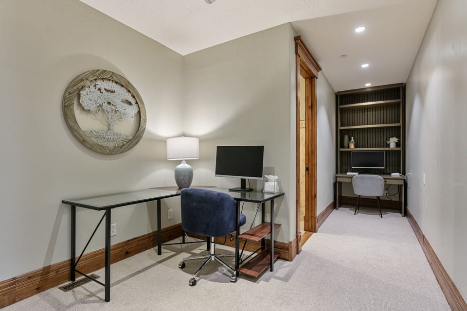 Condo, 4 Bedrooms | Interior