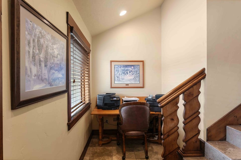 Condo, 6 Bedrooms | Interior