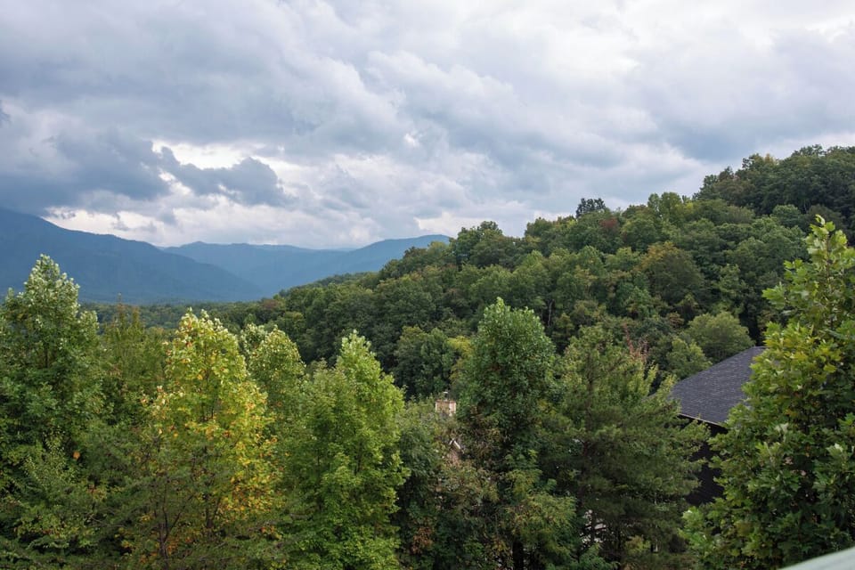 Views from Mountain View Paradise's relaxing decks