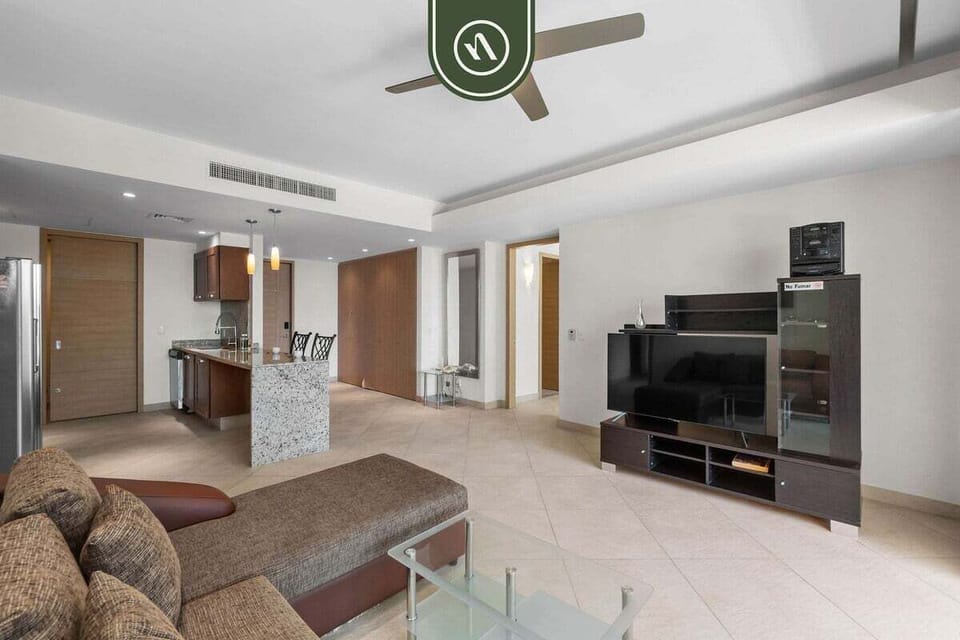 Apartment, Multiple Beds, Pool Access, Ocean View (DelCanto TA303) | Living area