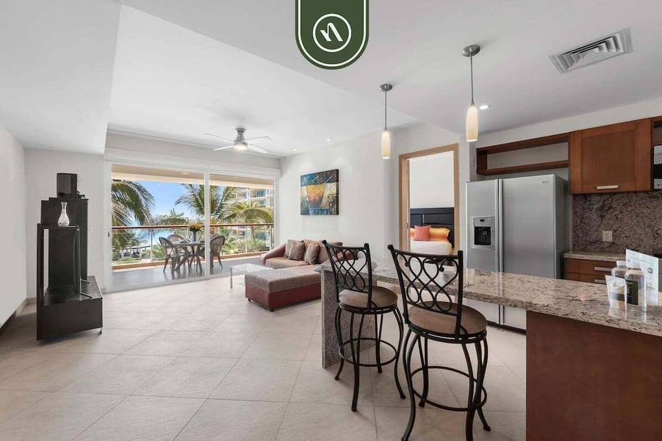 Apartment, Multiple Beds, Pool Access, Ocean View (DelCanto TA303) | Interior