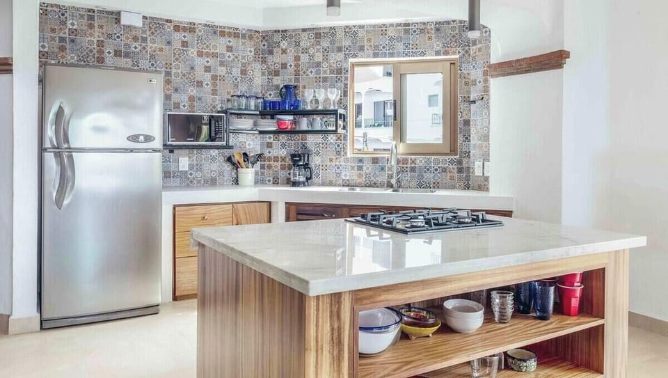 Apartment, Multiple Beds, Pool Access, Ocean View (214-VistadelSol) | Private kitchen