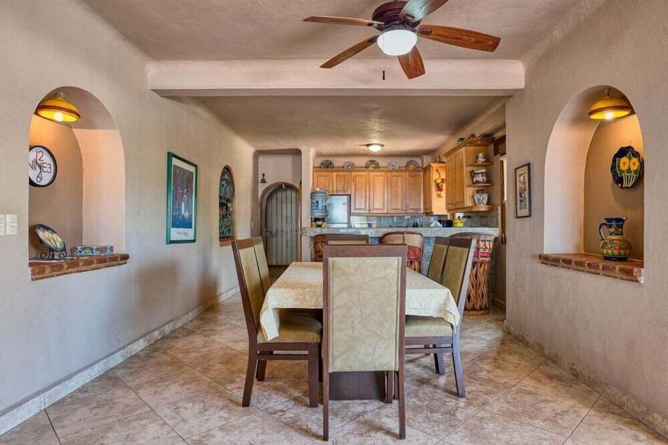 Apartment, Multiple Beds, Balcony, Ocean View (204-Plaza Mar) | 2 bedrooms, individually decorated, individually furnished, bed sheets