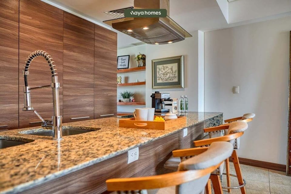 Condo, Multiple Beds, Hot Tub, Beach View (Nima Bay F602) | Private kitchen