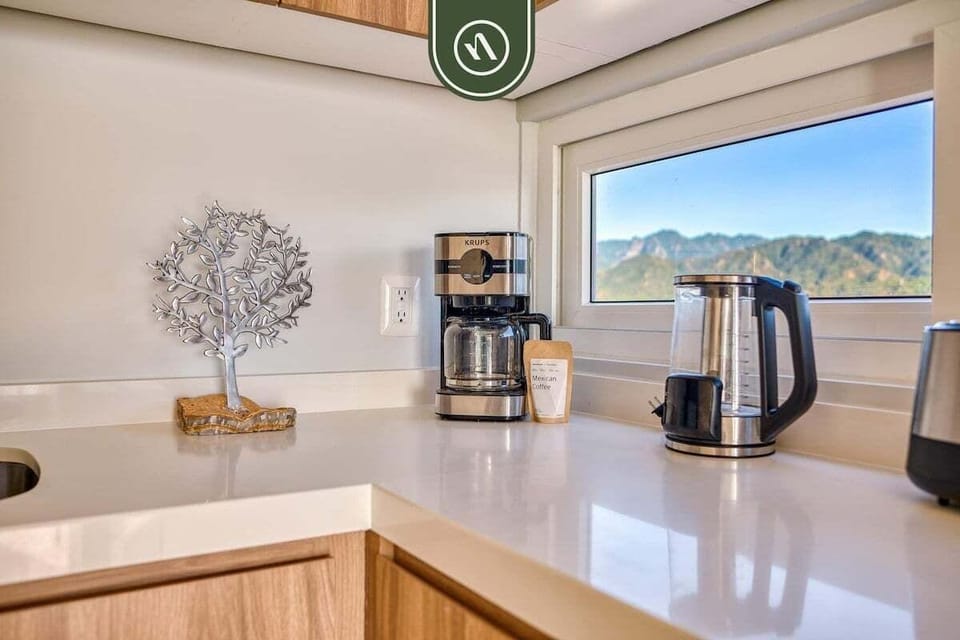 Condo, 1 King Bed with Sofa bed, Jetted Tub, Ocean View (Harbor 171 N 1709) | Interior