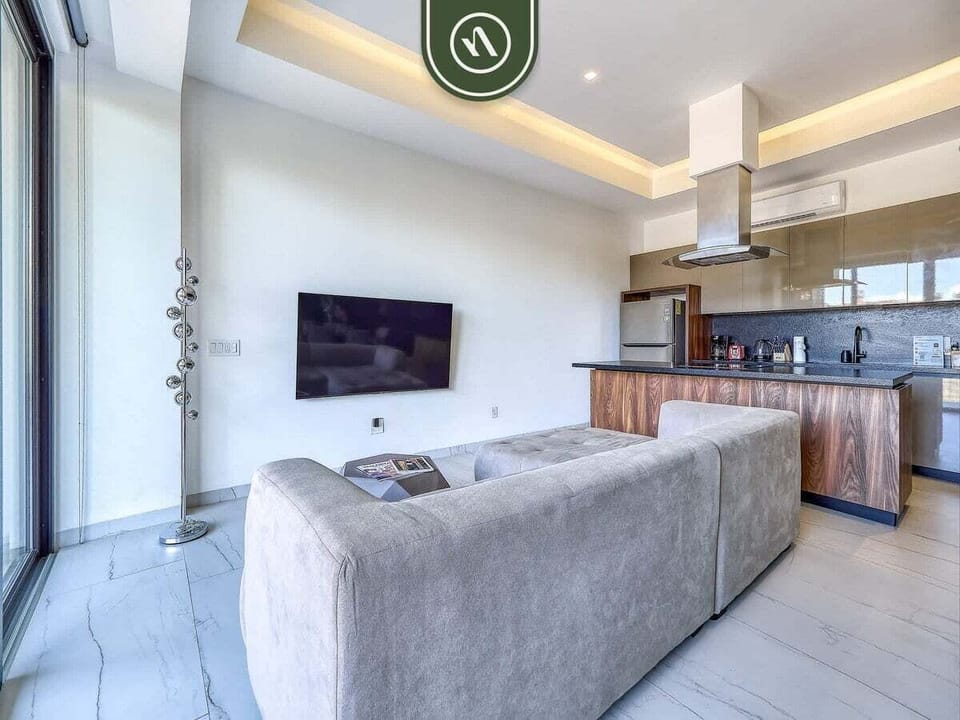 Apartment, 1 Queen Bed, Jetted Tub, Ocean View (Madero 320 B103) | Living area
