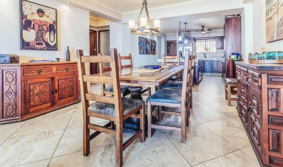 Apartment, Multiple Beds, Kitchen, Ocean View (805-VistadelSol) | Dining