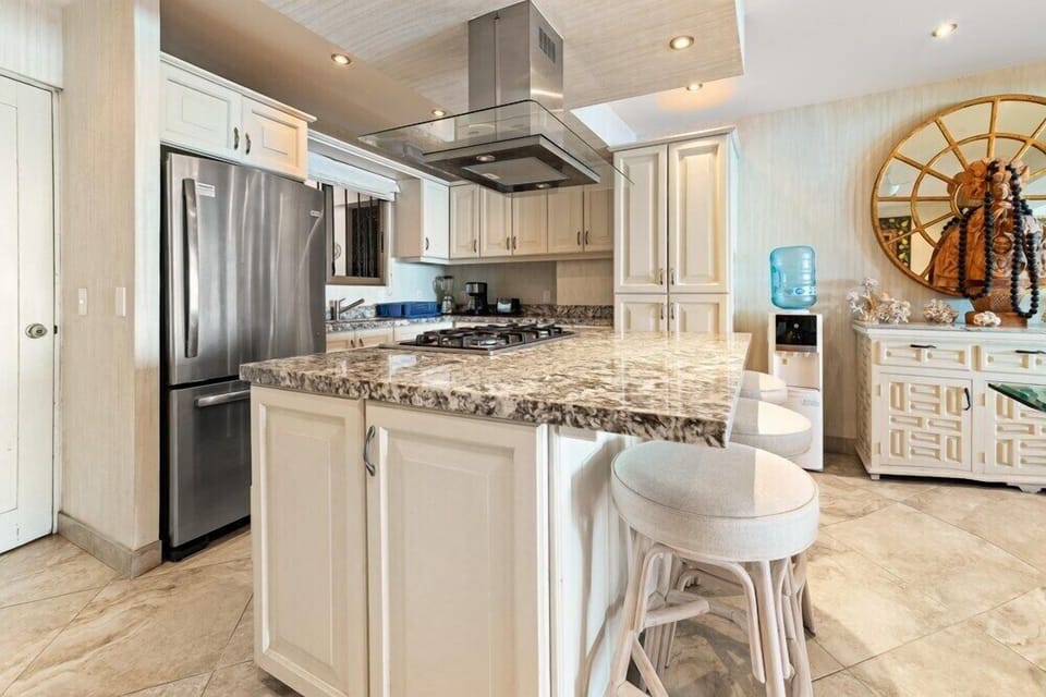 Condo, Multiple Beds, Pool Access, Ocean View (712-VistadelSol) | Private kitchen