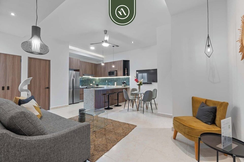 Condo, 1 Queen Bed, Terrace, Ocean View (Casa Galeana 404) | Living area | MP3 dock