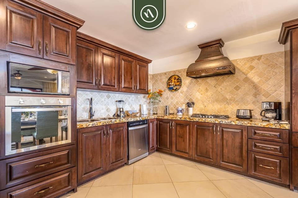 Condo, Multiple Beds, Balcony, Ocean View (Hacienda Encantada 2709) | Private kitchen | Electric kettle, dining table