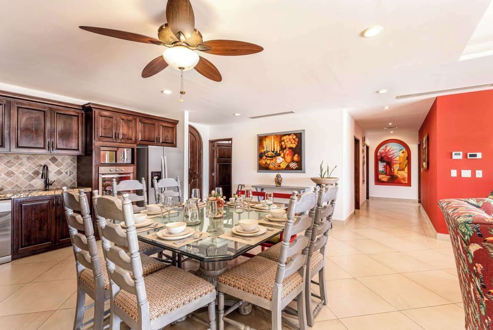 Condo, Multiple Beds, Patio, Ocean View (Hacienda Encantada 1706) | Dining