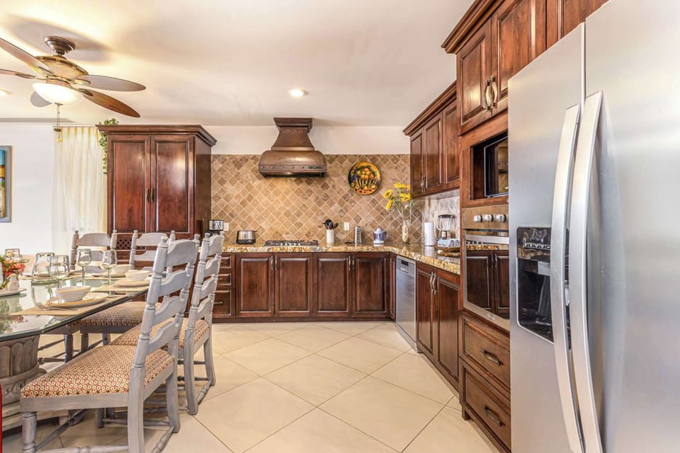 Condo, Multiple Beds, Patio, Ocean View (Hacienda Encantada 1706) | Private kitchen