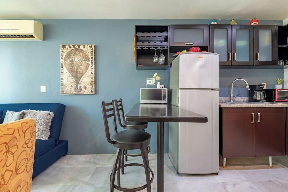 Apartment, Multiple Beds, Pool Access, Ocean View (Aria Ocean 179) | Interior