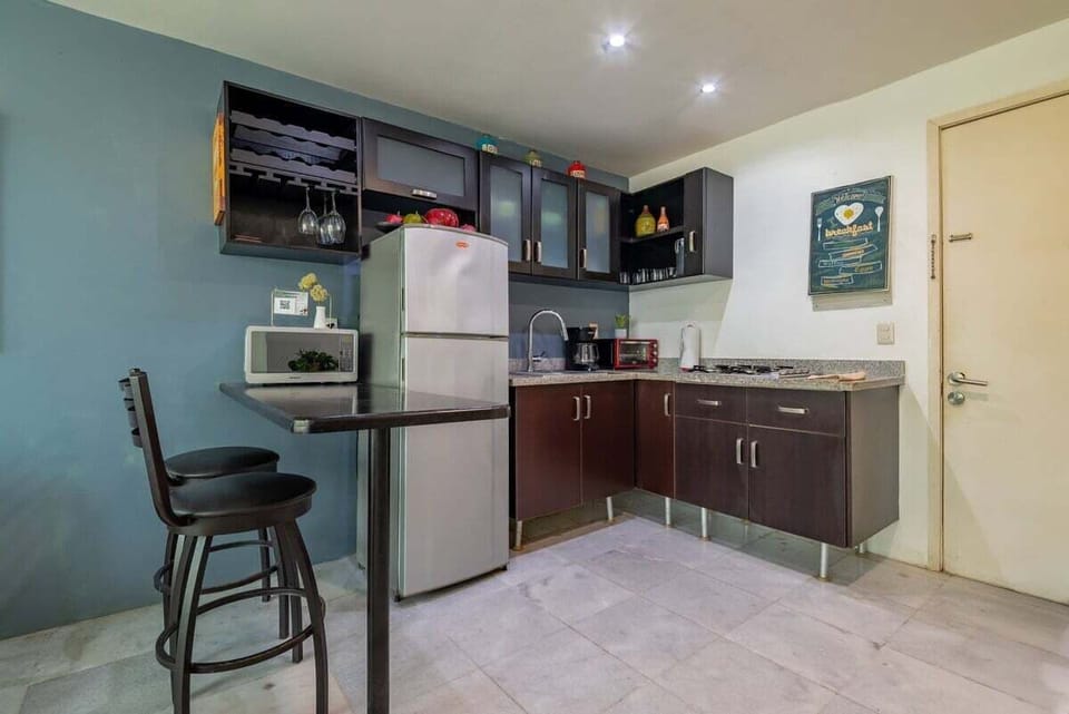Apartment, Multiple Beds, Pool Access, Ocean View (Aria Ocean 179) | Private kitchen