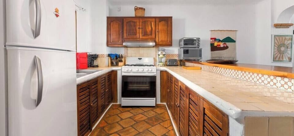 Apartment, Multiple Beds, Balcony, Ocean View (710-VistadelSol) | Private kitchen