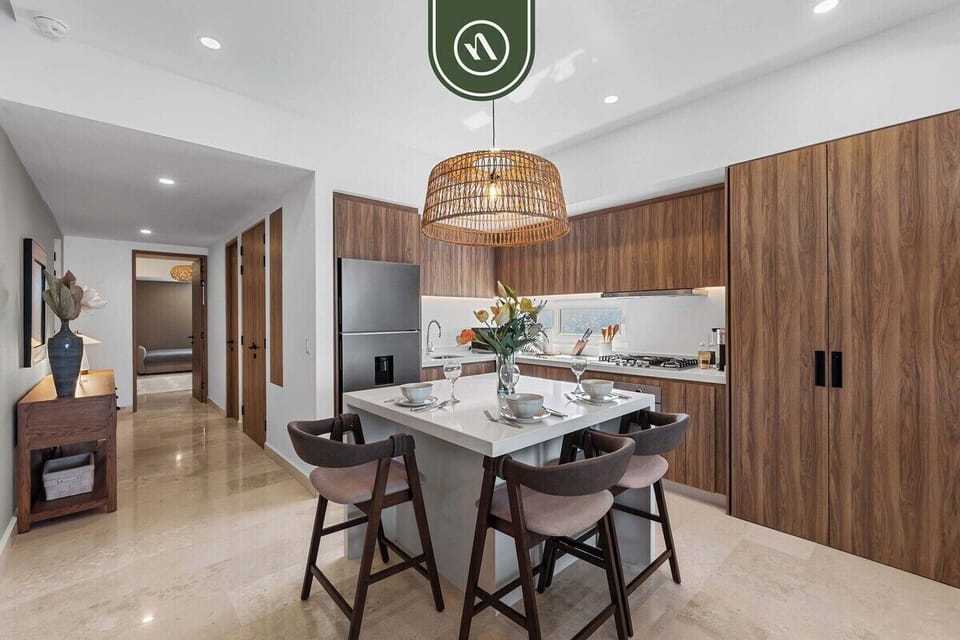 Condo, Multiple Beds, Pool Access, Ocean View (Harbor 171 Torre Norte 2409) | Private kitchen | Coffee/tea maker