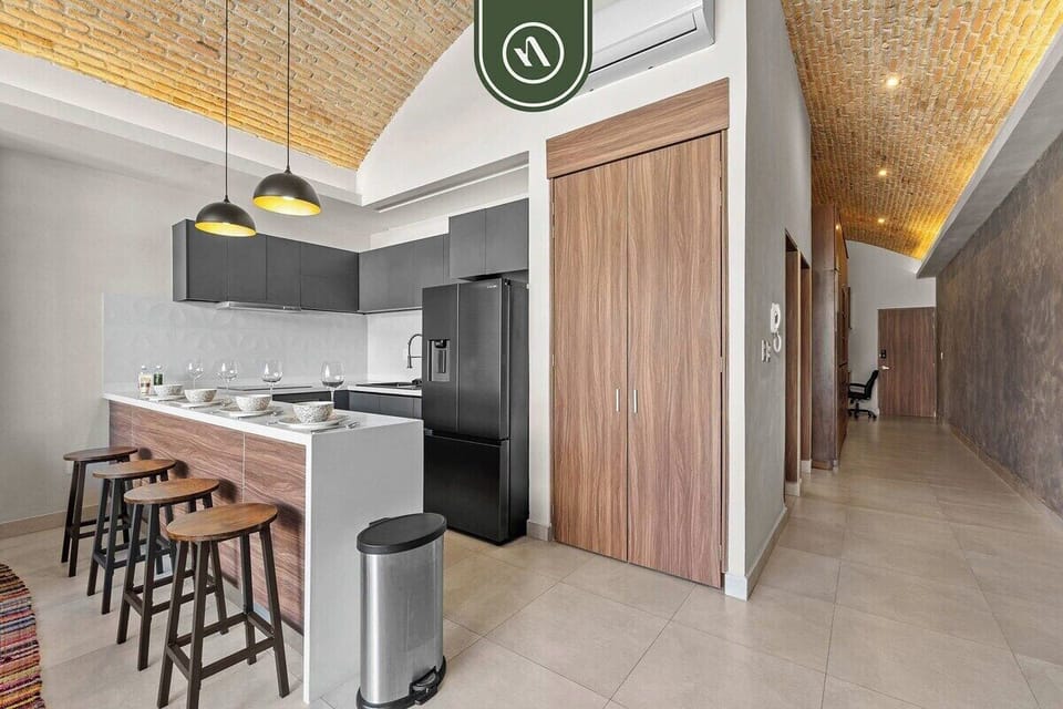 Condo, Multiple Beds, Pool Access, Pool View (Bliss 450 2 - 5) | Private kitchen