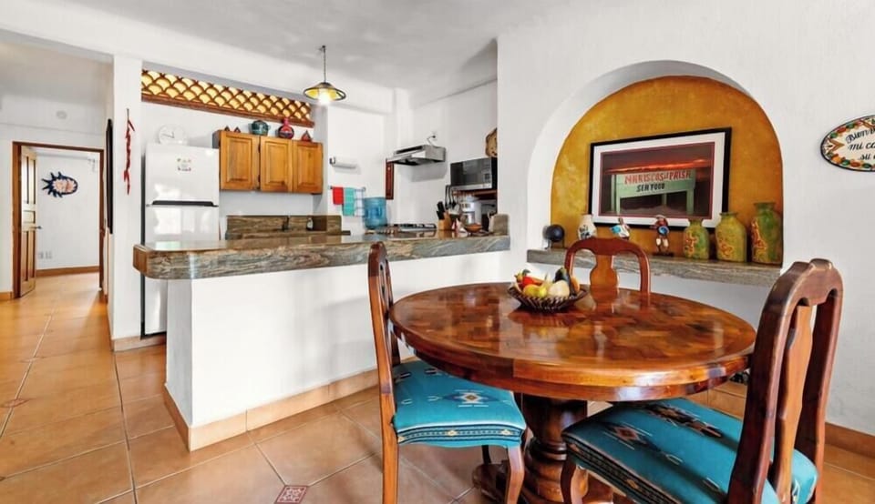 Condo, 1 King Bed, Pool Access, Ocean View (306-Plaza Mar) | 1 bedroom, individually decorated, individually furnished, bed sheets