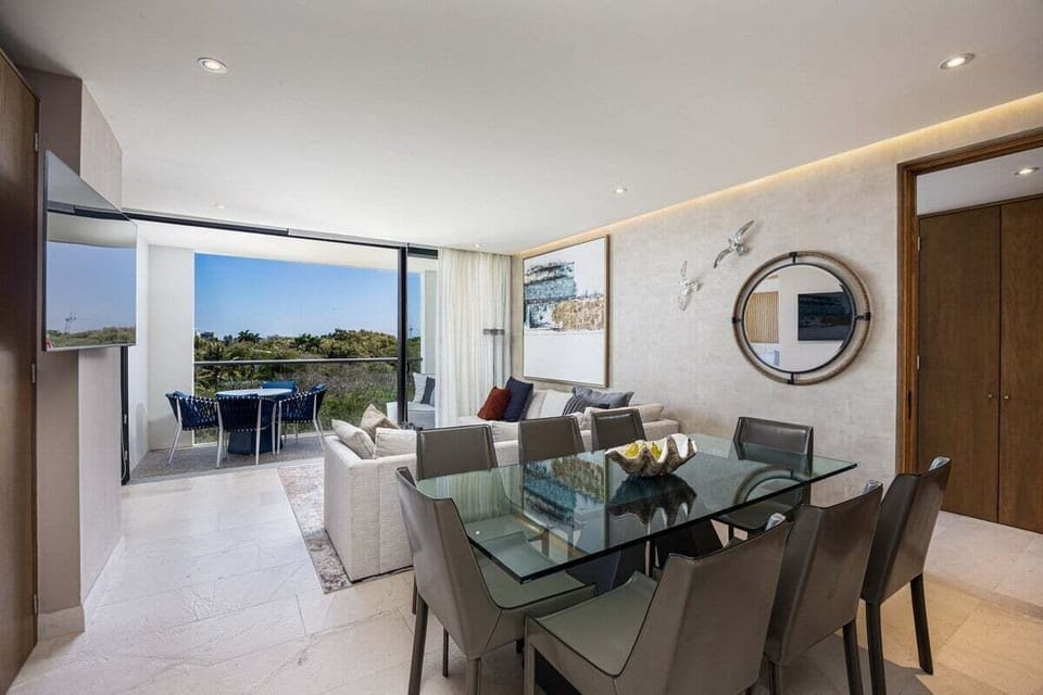 Apartment, Multiple Beds, Kitchen, Pool View (MIO RESIDENCES 306 ABC-3BR) | Interior