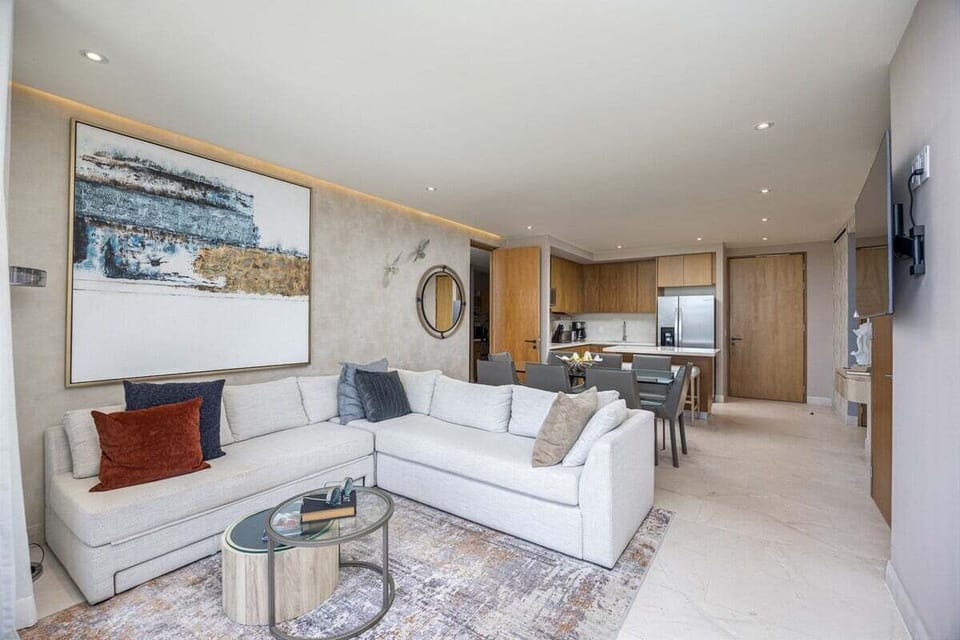 Apartment, Multiple Beds, Kitchen, Pool View (MIO RESIDENCES 306 ABC-3BR) | Living area