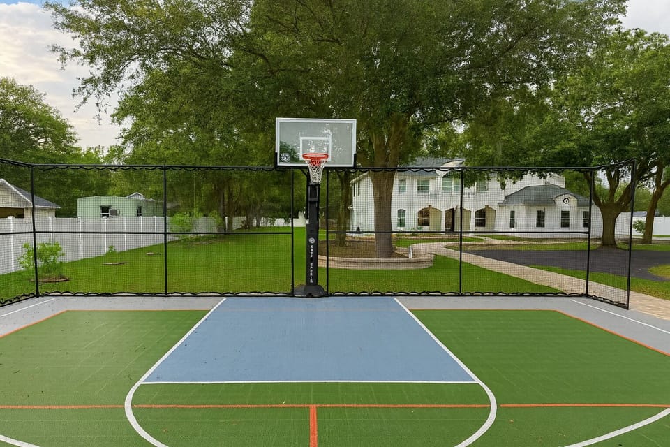 Sport court