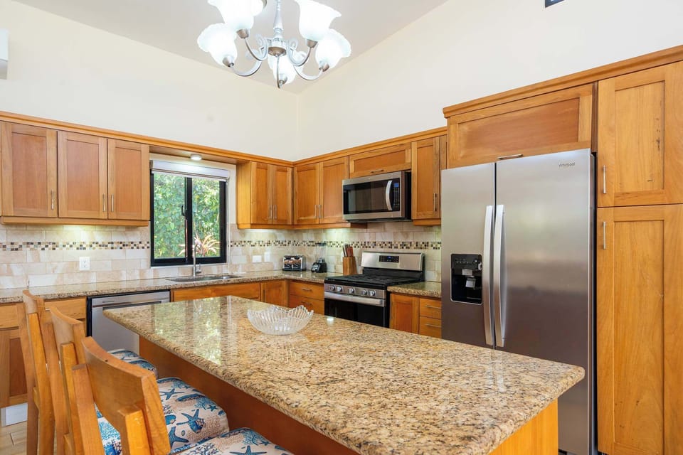 Fully equipped kitchen