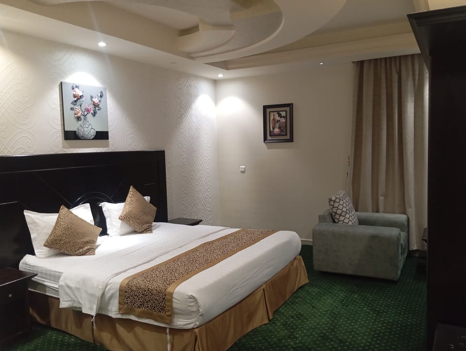 Standard Apartment, City View | Blackout drapes, soundproofing, iron/ironing board, free WiFi
