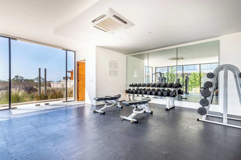 Luxury 2 BR Condo - Oceanview Pool - Gym Apartment in Baja California Sur