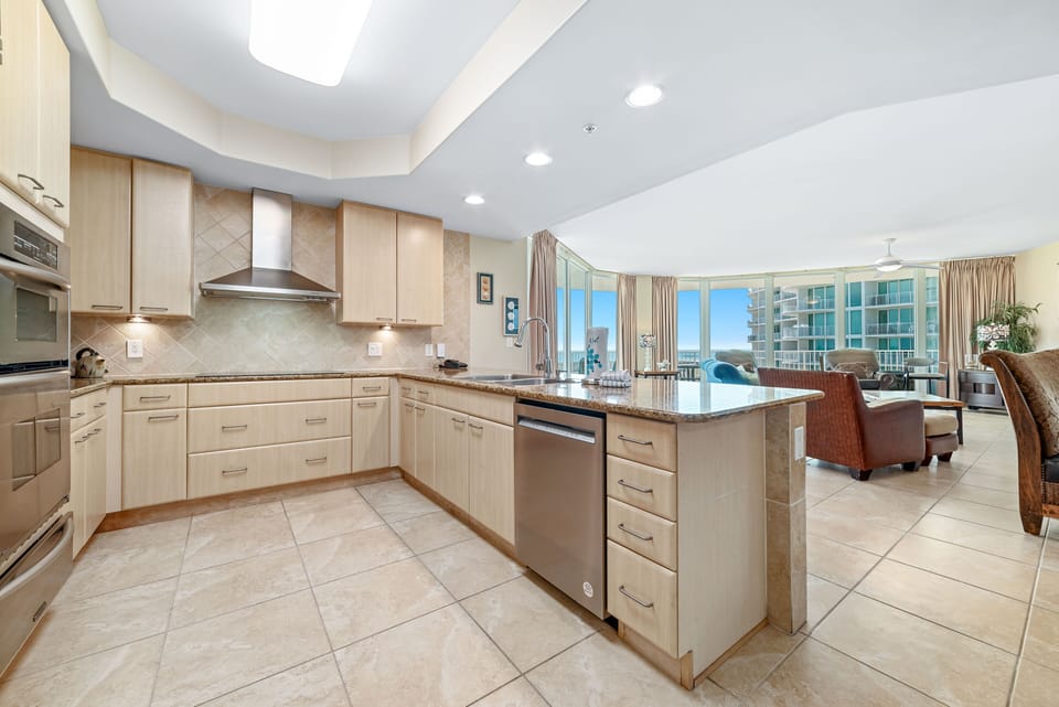 Large kitchen