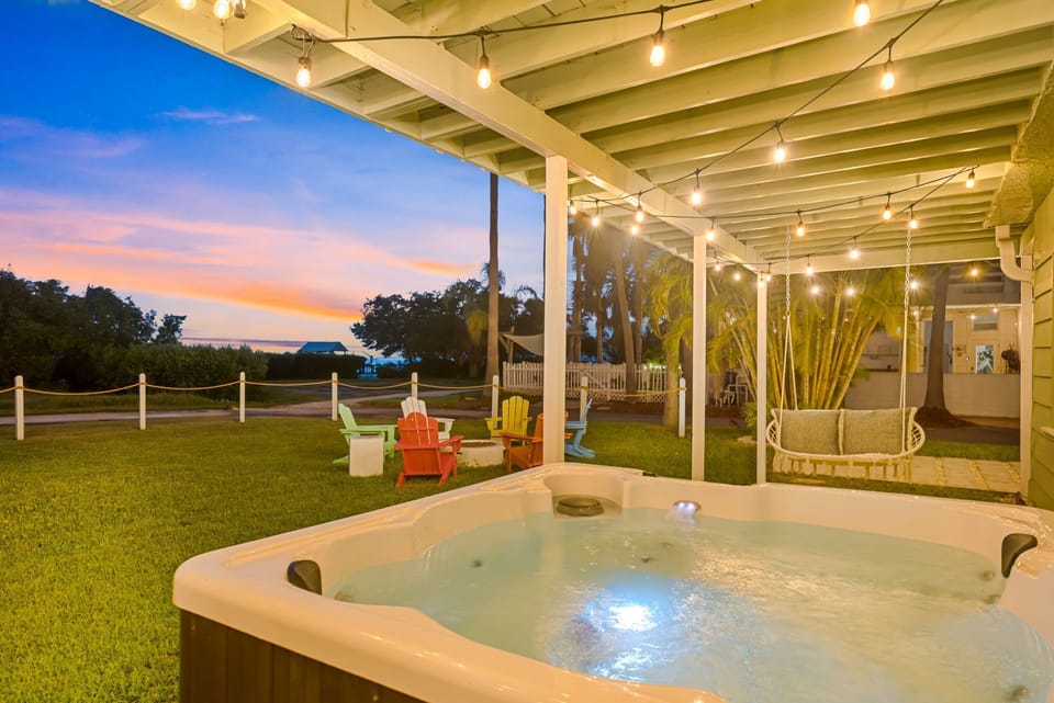 Hot tub, firepit, hammock & epic sunsets. Alfresco dining & outdoor games make every evening magical.