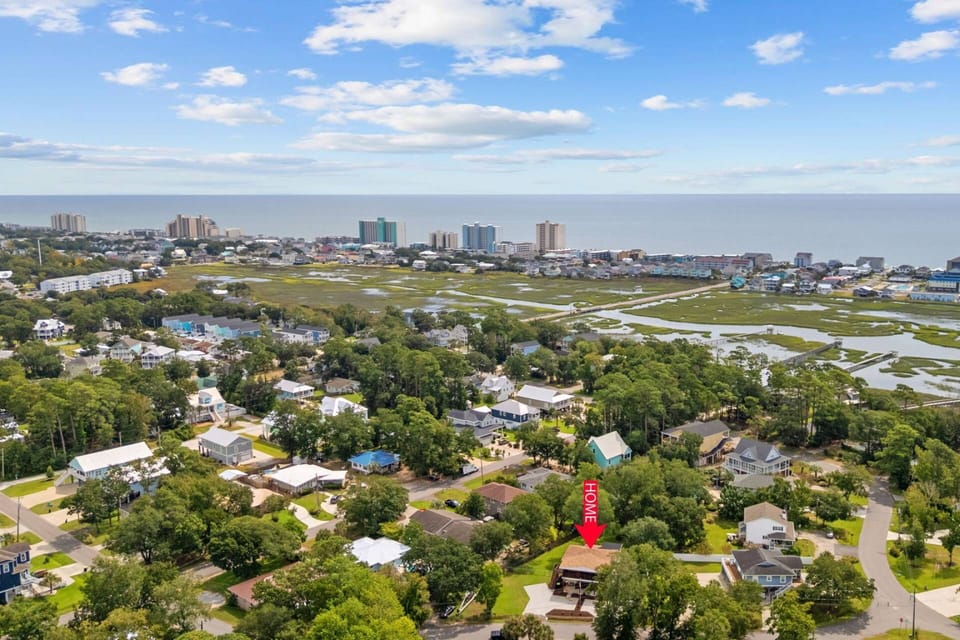 Short Drive to the Beach!