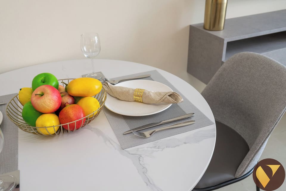 Apartment | Dining