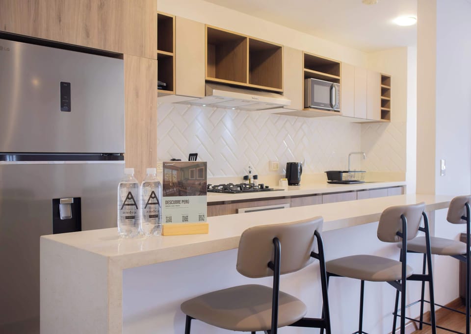 Fully equipped modern kitchen