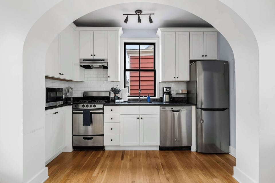 Full equipped kitchen