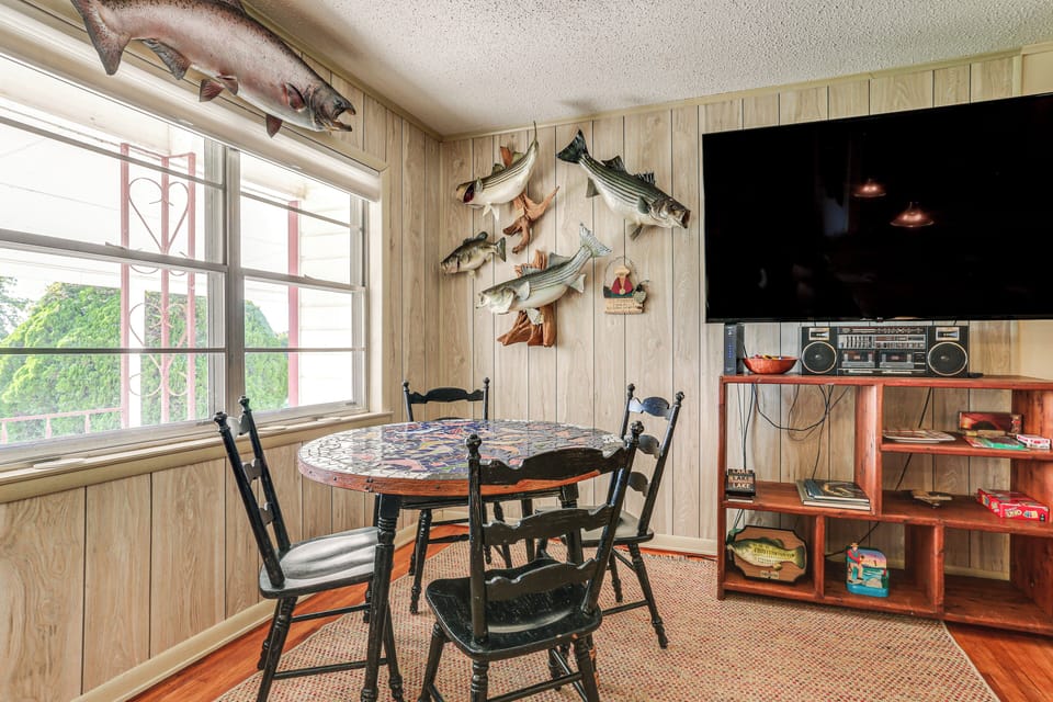 House (4 Bedrooms) | Interior