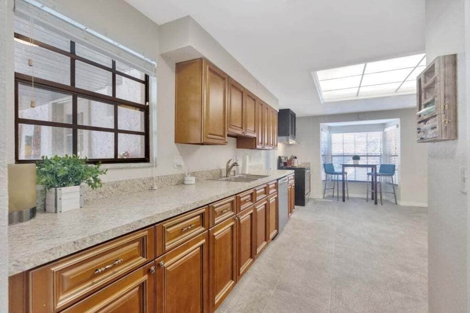 Villa, Multiple Bedrooms | Private kitchen | Fridge, oven, coffee/tea maker, electric kettle