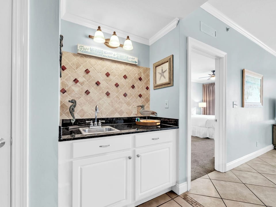 Kitchenette