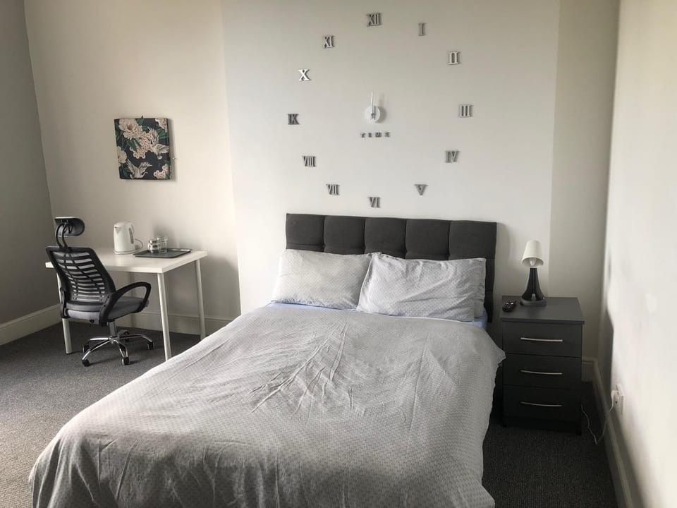 Comfort Double Room, Non Smoking, Private Bathroom | Desk, laptop workspace, blackout drapes, iron/ironing board