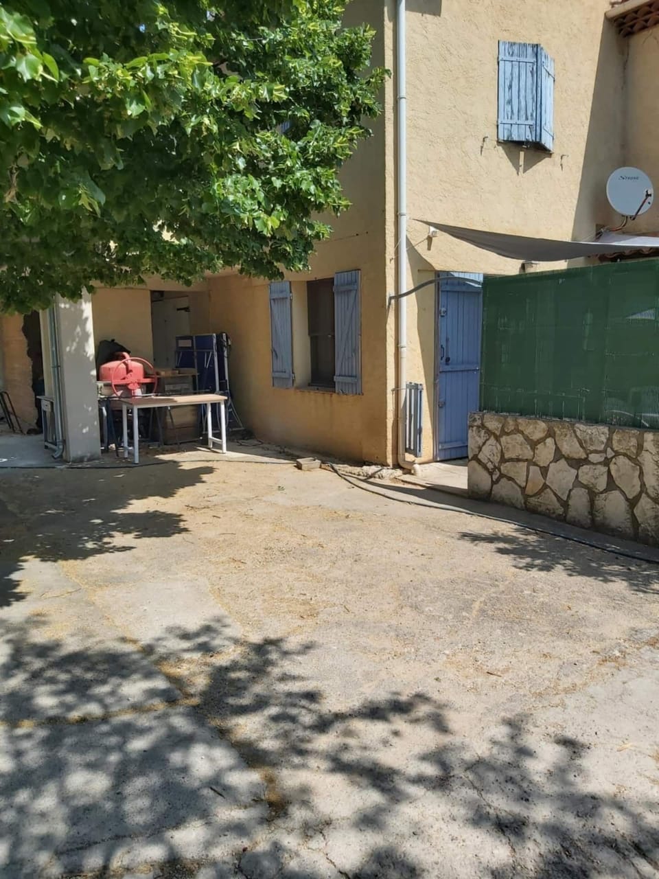 Terrace/patio