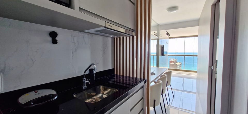 Comfort Apartment | Private kitchen | Mini-fridge, microwave, stovetop, coffee/tea maker