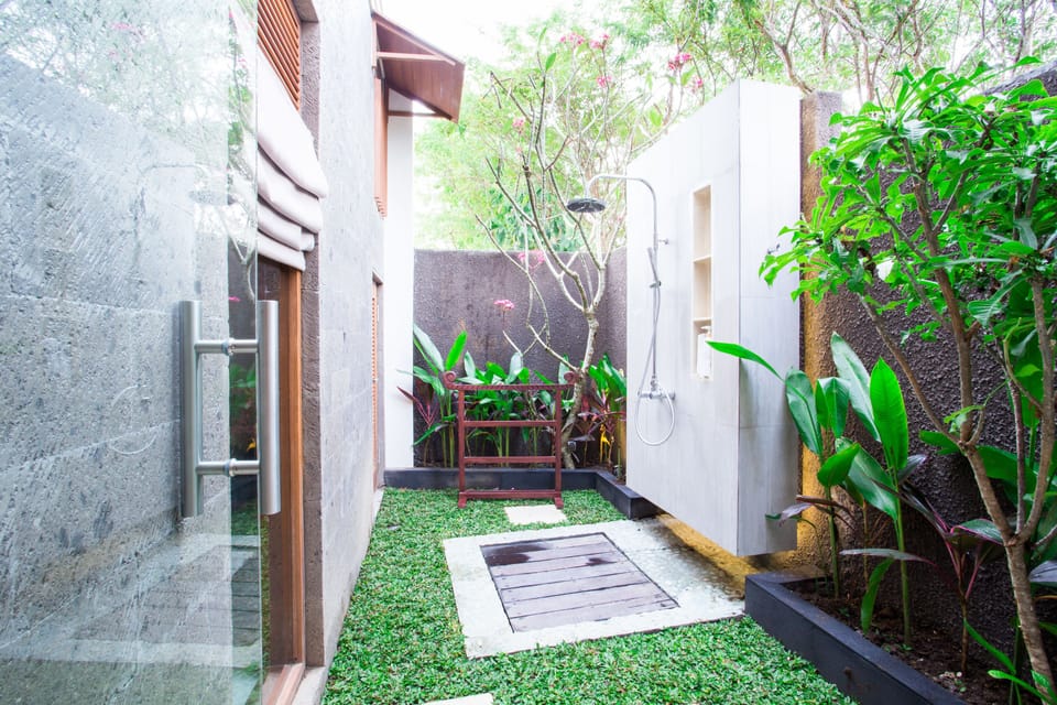 Luxury Villa, 3 Bedrooms | Bathroom shower