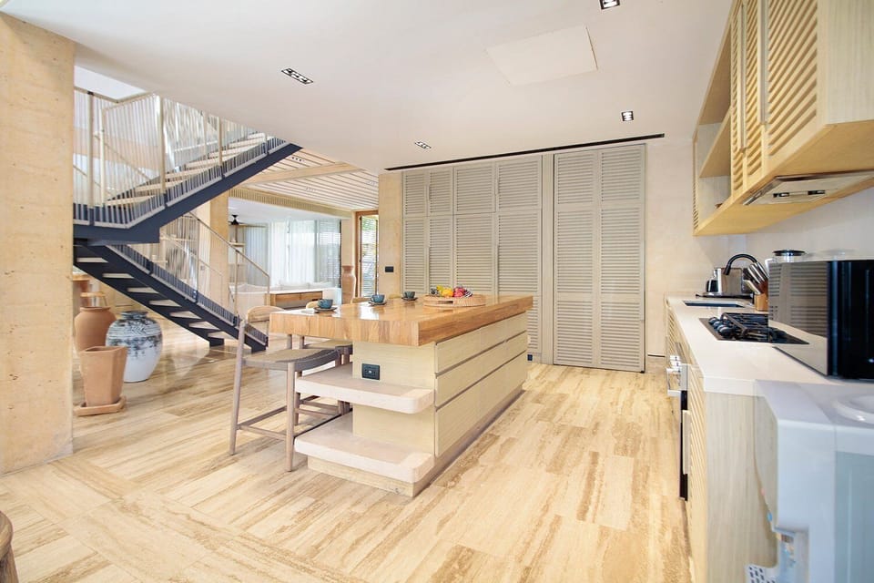 Kitchen island