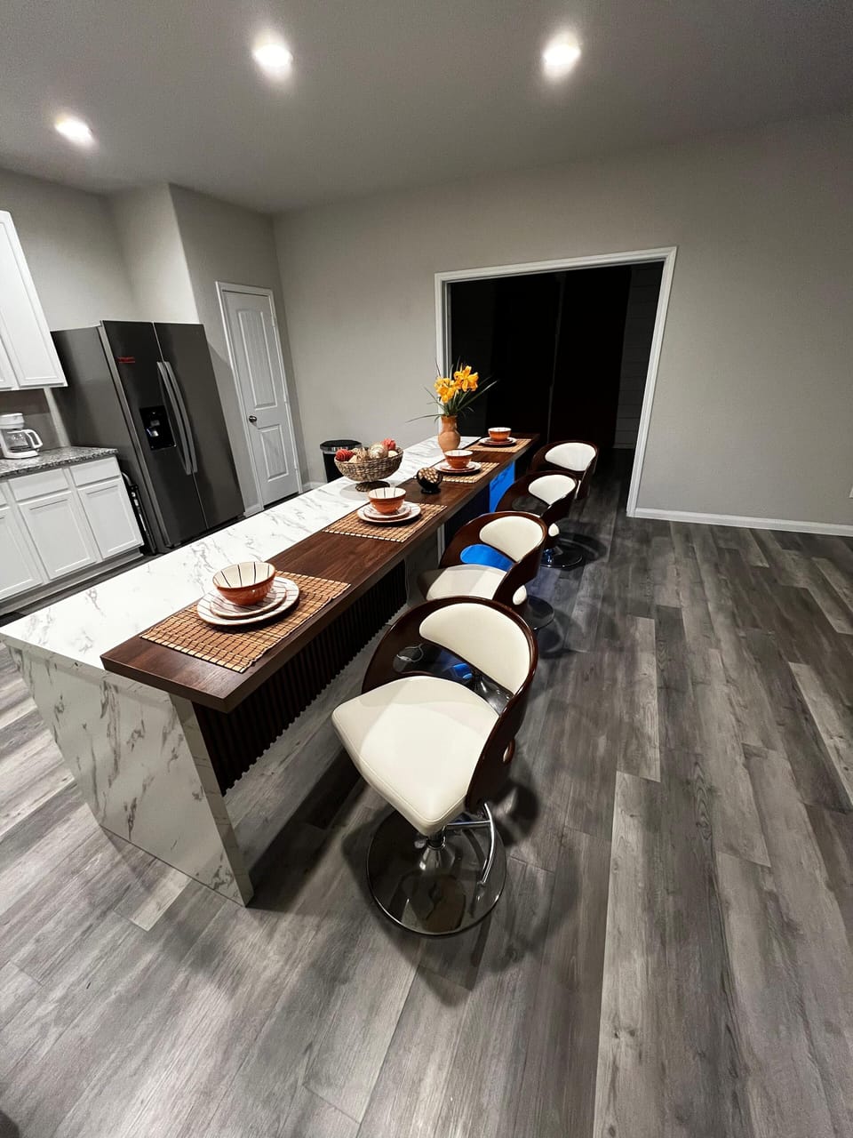 Make meals and dine in our community Dining Room bar in main area. 