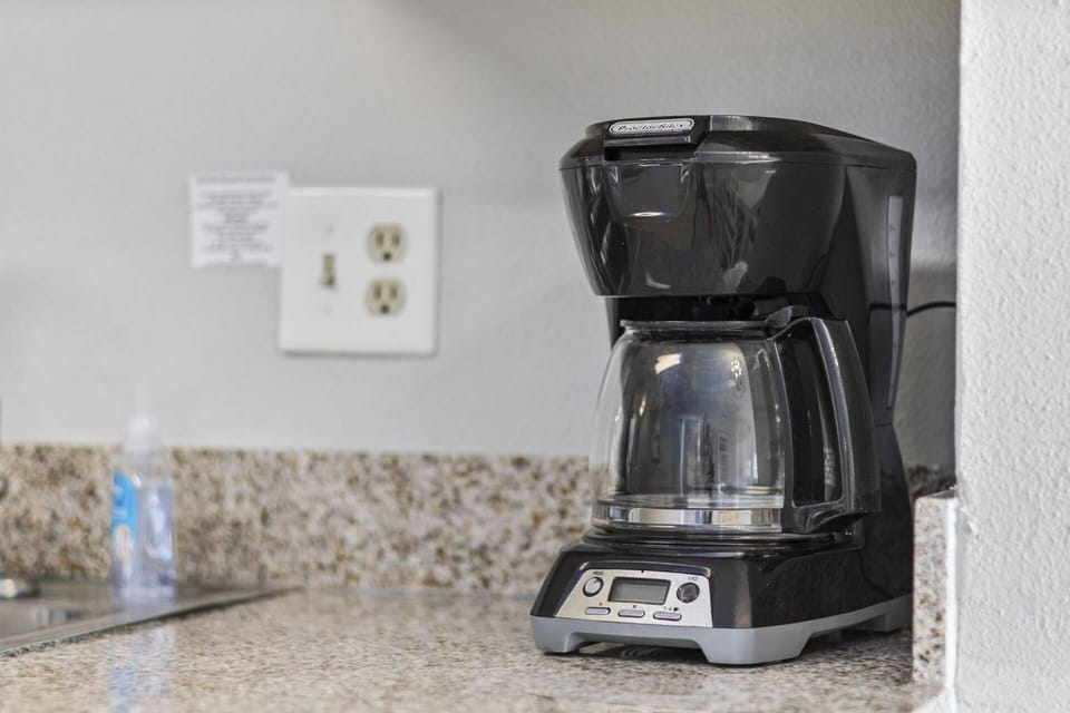 Standard Coffee Maker