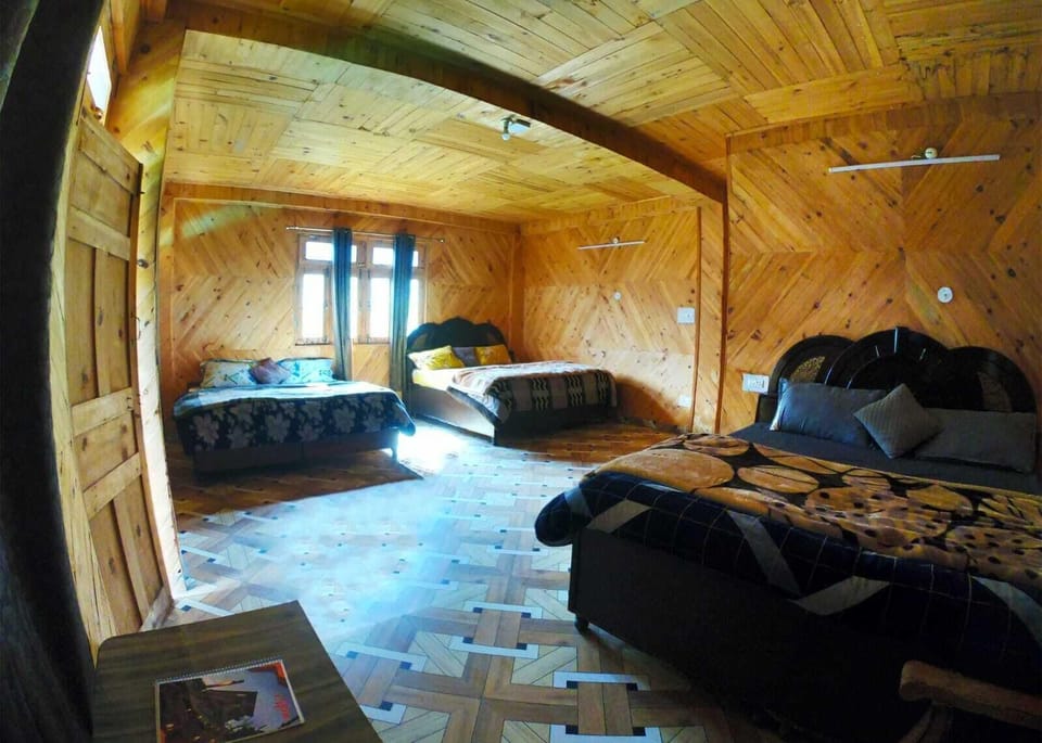 Superior Room, Mountain View | Free WiFi