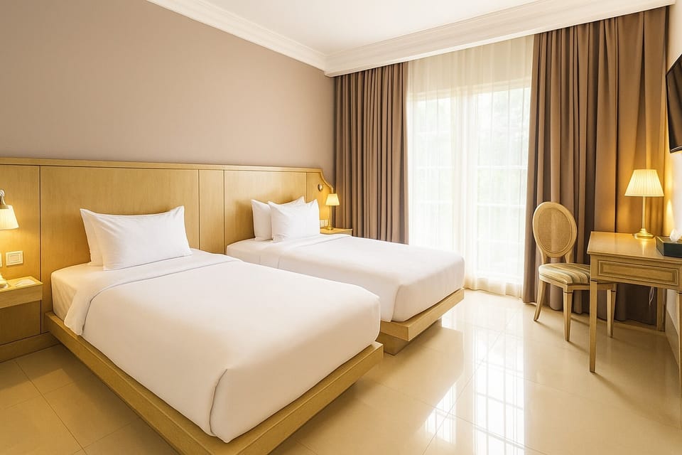 Deluxe Twin Room | Desk, free WiFi, bed sheets