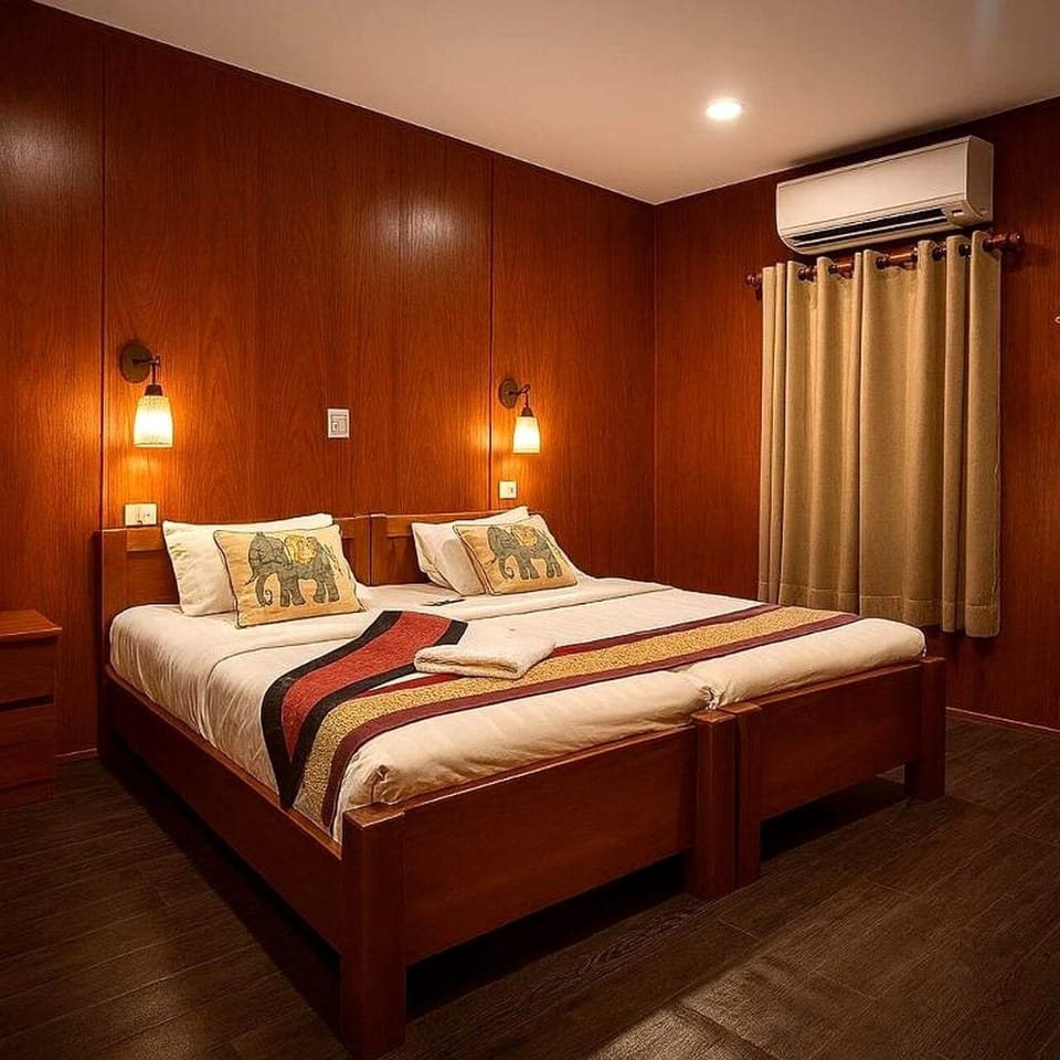 Standard Double or Twin Room, Balcony, Garden View | Free WiFi, bed sheets